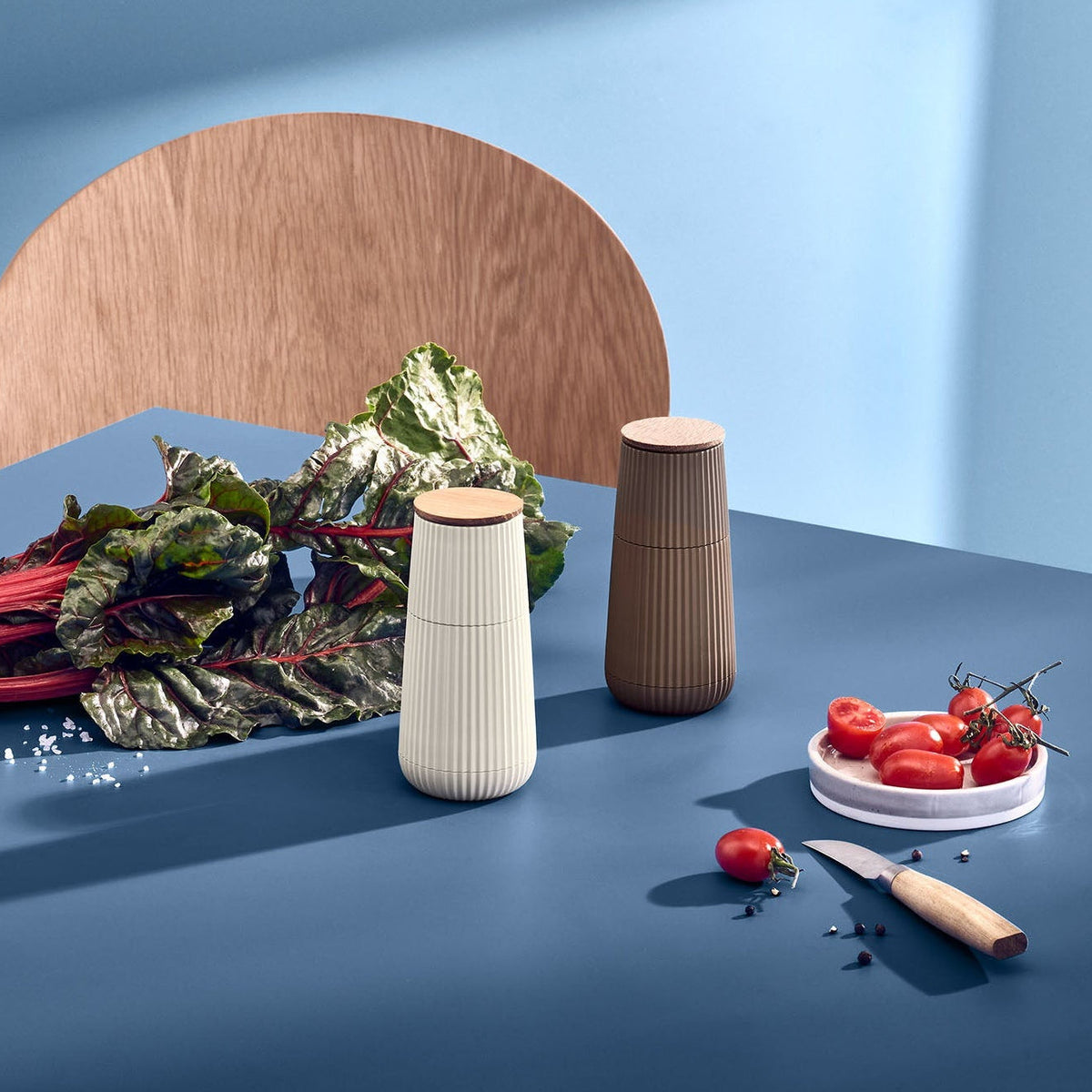 Scape salt and pepper mill set